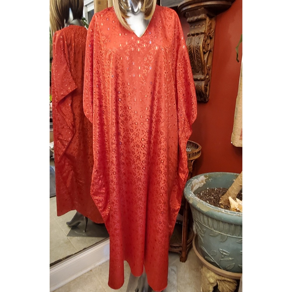 Sante Classics Red Satin‎ Caftan Embroidery Deadstock Womens O/S Pakistan